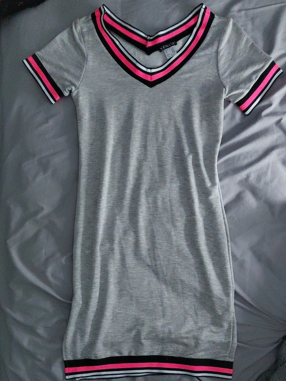 VENUS Gray V-Neck Short Sleeve Sleep Dress with Pink and Black Stripe Trim